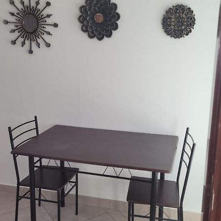 شقة Cozy 2Bhk Near To Dmcc Metro Station -505 دبي المظهر الخارجي الصورة